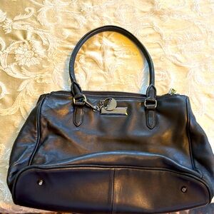 DKNY leather soft bag ,good preowned condition .